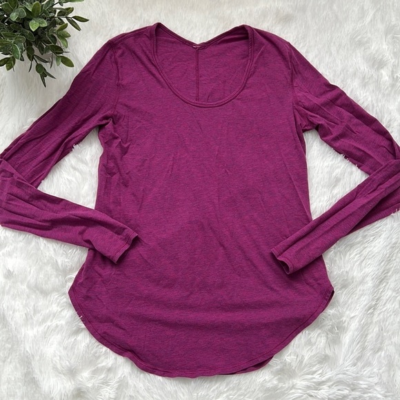 Lululemon long sleeve top - Picture 1 of 7